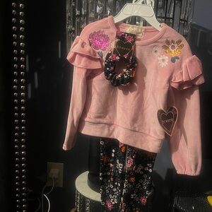 btween Pink Floral Ruffle Sweatshirt with Scrunchie